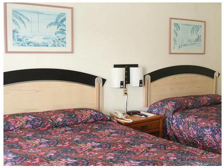 Scottish Inn And Suites פרי מראה חיצוני תמונה