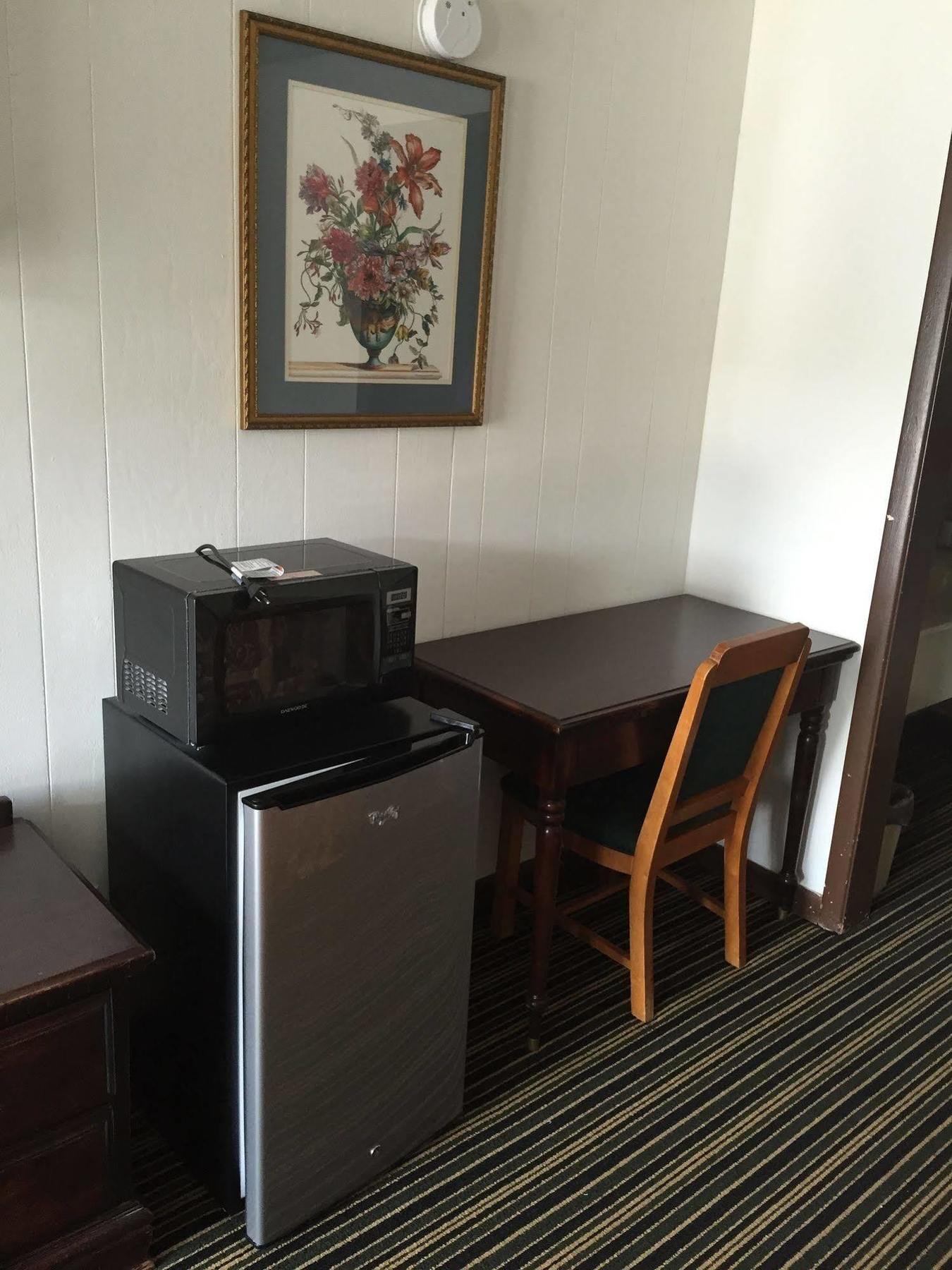 Scottish Inn And Suites פרי מראה חיצוני תמונה