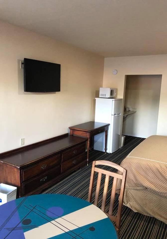 Scottish Inn And Suites פרי מראה חיצוני תמונה